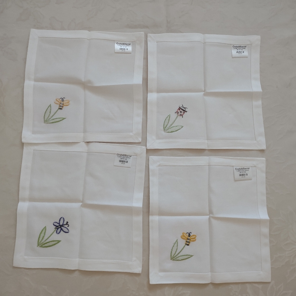 Crate&Barrel White Napkins with Embroidered Bees and Flowers - Picture 6 of 9
